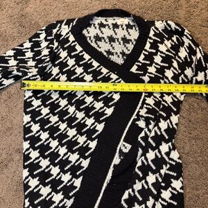 Paige Houndstooth Open Front Black and White Cardigan size medium SW 38